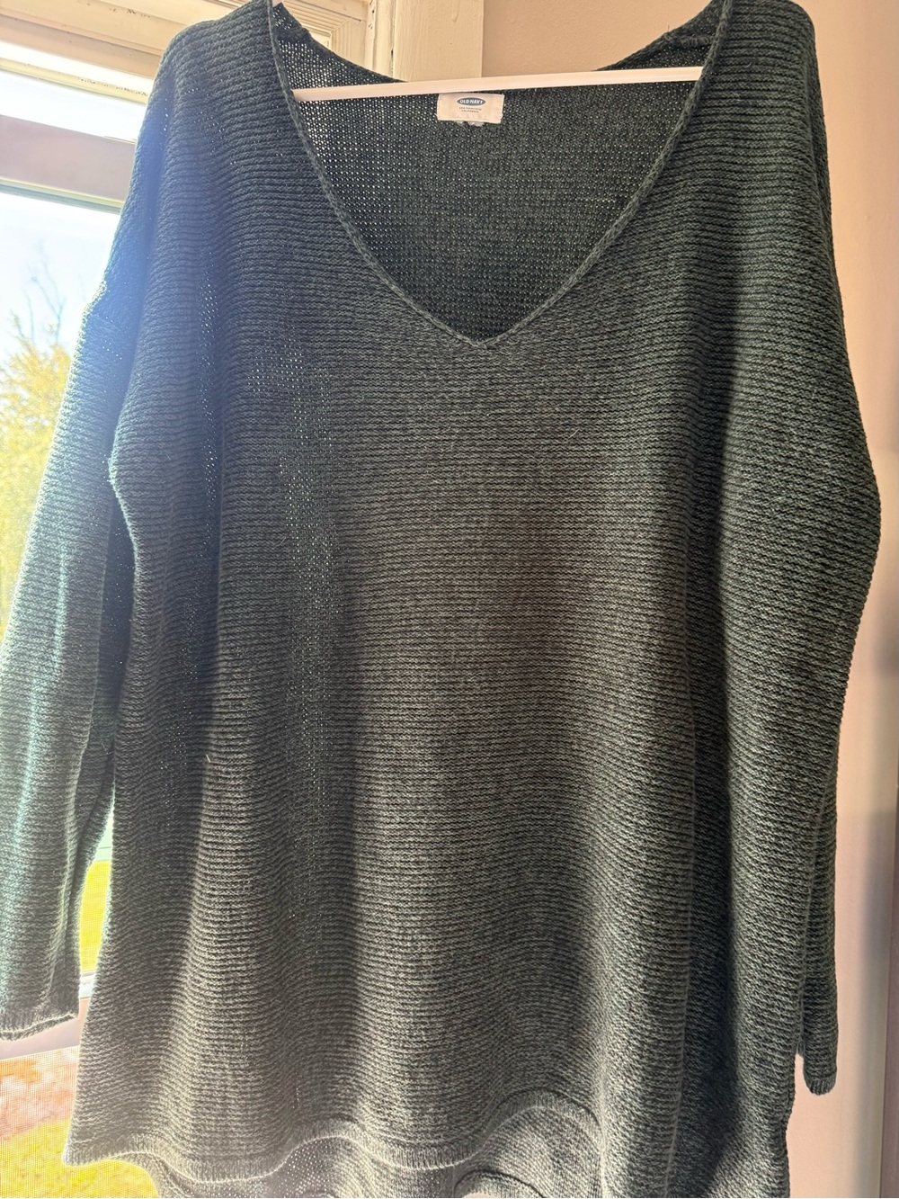 Old Navy 100% cotton green V-neck sweater in XXL